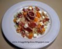 INSALATA DI RISO CON PROSCIUTTO MELONE E FETA