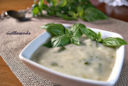 Zuppa fredda al basilico