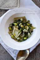 Tagliardi agli spinaci con ragù di fave fresche e asparagi
