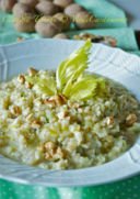 Risotto integrale  con crema di sedano, noci e montasio