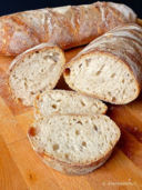 Pane semintegrale con lievito madre a lenta lievitazione