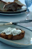 "Can, femene, bacalà pì te li bati pì li vien boni"