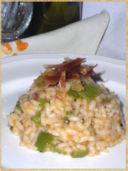 Risotto con friggitelli, prosciutto crudo e salsa di tartufo nero