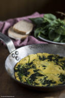 Finta frittata con farina di ceci e spinacini