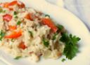 Risotto light veloce con peperoni e tonno