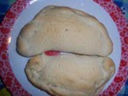 Panzerotti con mozzarella e salamino