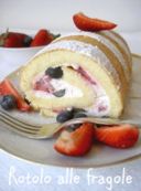 Rotolo alle fragole e yogurt _ Epres piskòtatekercs