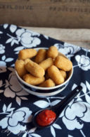 Mini crocchette di patate con salsa piccante