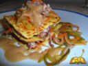 Millefoglie di cecina con calamaretti e verdure julienne alla cannella
