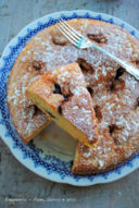 Torta morbida al formaggio con marmellata di ciliegie