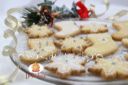 Le ricette delle feste: Biscotti di frolla e cannella decorati con ghiaccia reale