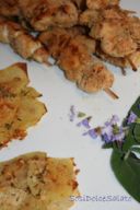 Spiedini di Pollo Croccante alla Salvia con Tortino di Patate