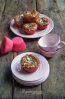 Tortine rustiche con fiocchi di avena e confettura di fragole