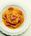 Linguine in salsa di zucca e filetti di triglia.