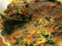 Torta di uova con crescione e salmone.