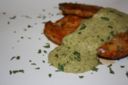 Pollo al vino bianco con salsa al pesto