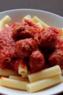 Ziti con sugo e polpette
