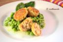 Polpettine light di riso e ricotta con pisellini