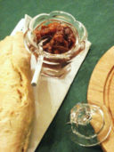 Chutney di cachi e datteri