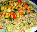 Couscous di bulgur con ceci e verdure