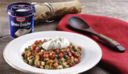 Zuppetta di lenticchie con cuore cremoso e guanciale croccante.