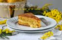 La torta gialla, con la farina di mais e la crema