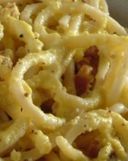 Bucatini alla carbonara con funghi