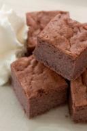 Brownies proteici allo yogurt greco senza glutine