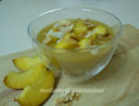 Zuppa di Pesche con Mandorle Tostate