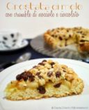 Crostata di mele con crumble di nocciole e cioccolato