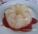 Gelo di limone in salsa di fragole