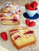 Plumcake con fragole e limoncello