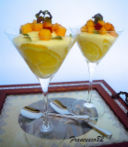 Mousse al limone con dadolata di pesche