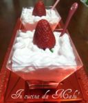 Mousse di yogurt e fragole