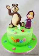 Torta in pasta di zucchero del cartone animato  Masha e Orso