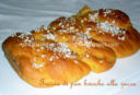 Treccia di pan brioche alla zucca