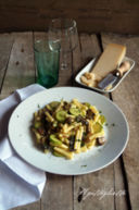 Maccheroncini con zucchini, funghi porcini e parmigiano