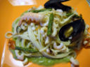 Spaghetti allo scoglio con salsa di asparagina al profumo di basilico