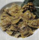 Ravioli di castagne, salsiccia e noci