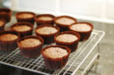 Muffin con farina di farro e farina di nocciole / Muffins with spelt and hazelnuts flour