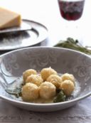 Gnudi in bianco