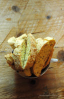 Biscotti rustici con anice e limone