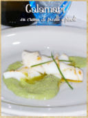 Calamari su crema di piselli e pinoli