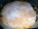 Torta di mandorle con cuore ai frutti di bosco