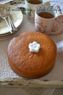 Ricetta hot milk sponge cake o torta con latte caldo di Tish Boyle