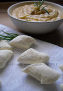 Gnocchi in padella con crema di patate e gorgonzola