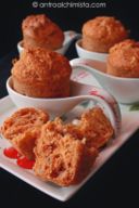 Muffins di Farina Integrale e Farina di Farro con Sgombro e Cipolla