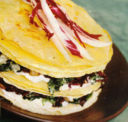 Tortini di crêpes al radicchio.