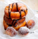 ciambelle fritte o doughnuts