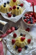 BAVARESE AL MIELE CON FRUTTI DI BOSCO